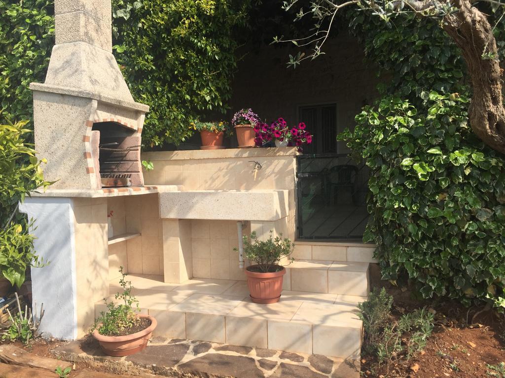 מלון לוקורוטונדו Il Trullo Di Nonno Angelo San Marco מראה חיצוני תמונה