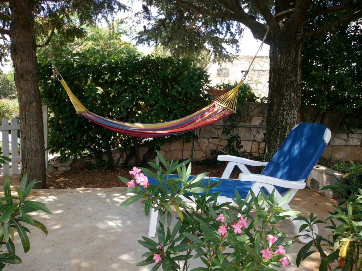 מלון לוקורוטונדו Il Trullo Di Nonno Angelo San Marco מראה חיצוני תמונה